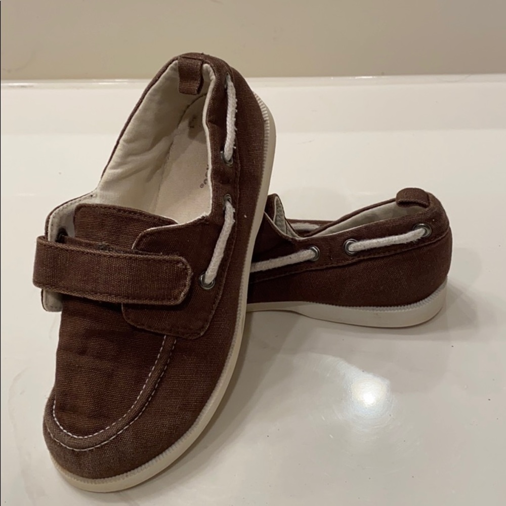 Size 10 Gymboree soft dress shoes